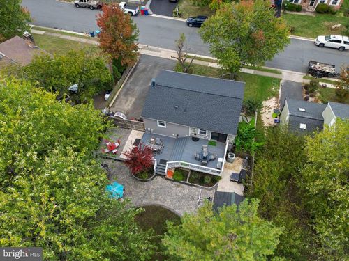 102 N Garfield Rd, STERLING, VA, 20164-2604 | Card Image