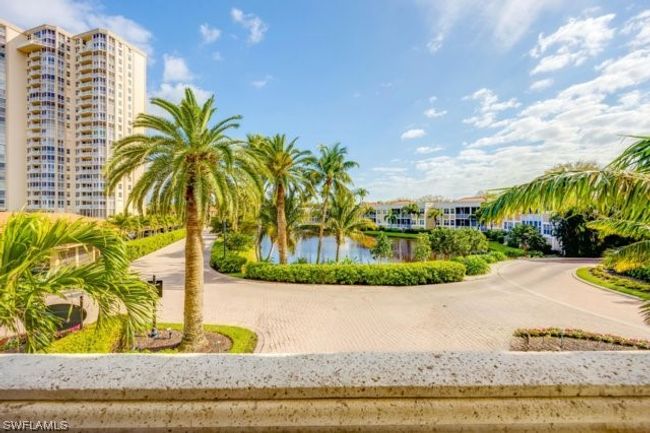 105 - 6573 Marissa Loop, Condo with 3 bedrooms, 2 bathrooms and null parking in Naples FL | Image 35
