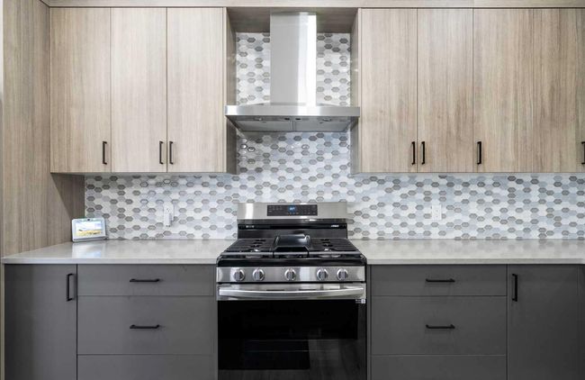 146 Magnolia Way Se, House other with 7 bedrooms, 4 bathrooms and 4 parking in Calgary AB | Image 6
