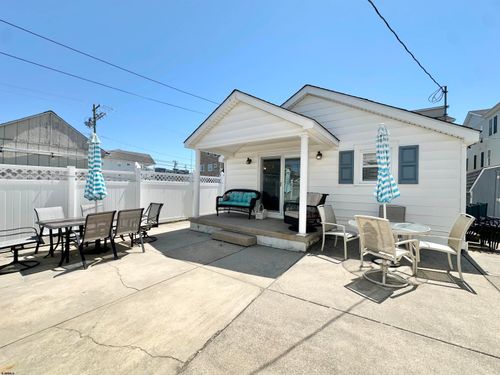 c-148 W Burk Ave, Wildwood, NJ, 08260-1647 | Card Image