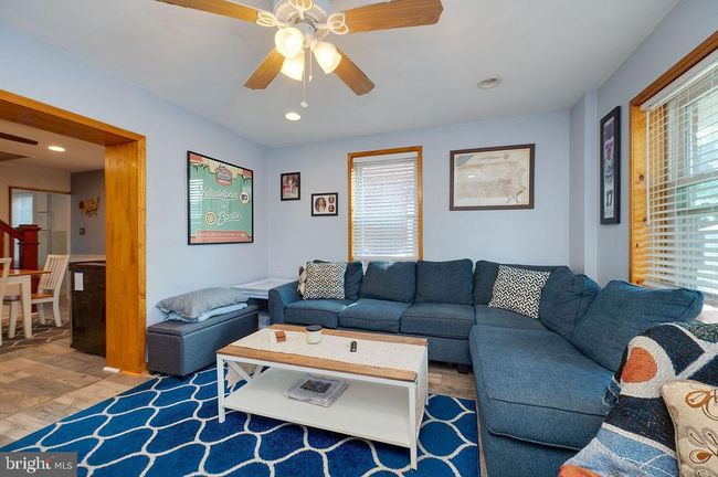130 W Poplar St, Home with 3 bedrooms, 2 bathrooms and null parking in FLEETWOOD PA | Image 8