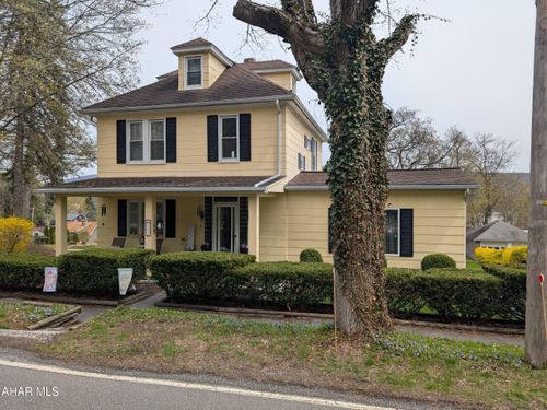 205 Ruskin Dr, Altoona, PA, 16602-2917 | Card Image