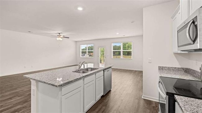 8590 Secretariat Dr, House other with 3 bedrooms, 2 bathrooms and 4 parking in Lithonia GA | Image 38
