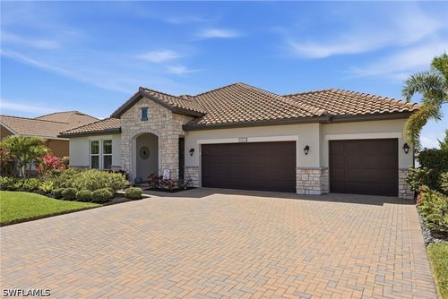 2094 Grove Drive, NAPLES, FL, 34120 | Card Image