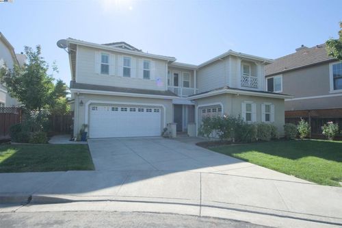 1612 Marina Way, Brentwood, CA, 94513-5147 | Card Image
