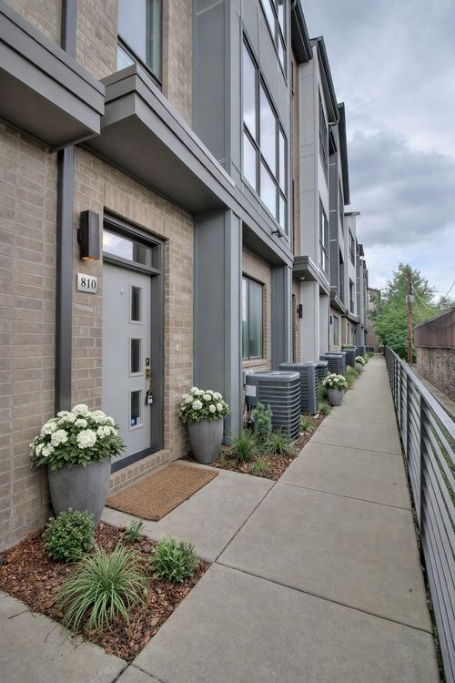 810 Melpark Ct, Nashville, TN, 37204-2450 | Card Image