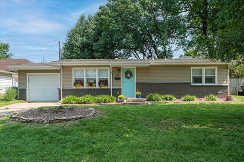 525 W Erie St, Springfield, MO, 65807-4246 | Card Image