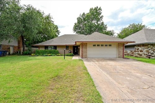 3948 S 93rd East Ave, Tulsa, OK, 74145-3730 | Card Image