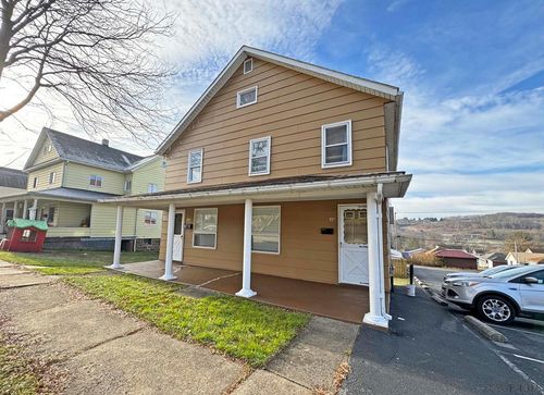 610 Graham Ave, Windber, PA, 15963-1325 | Card Image