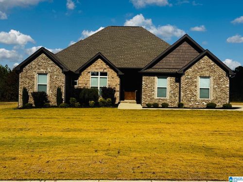 25 Crest Loop Rd, CLANTON, AL, 35045-8354 | Card Image