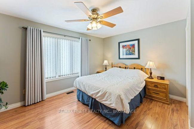 34 Centre St, House other with 4 bedrooms, 2 bathrooms and 3 parking in Newburgh ON | Image 20