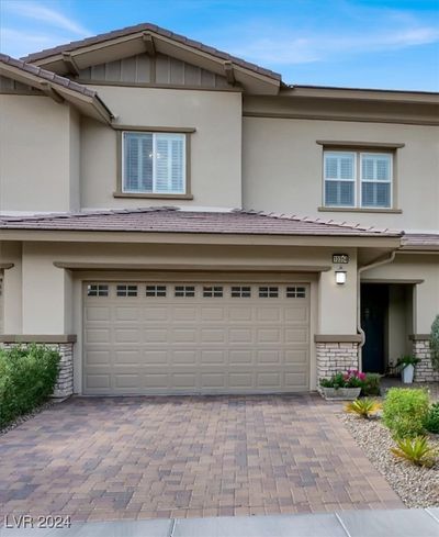 10354 Pescado Lane, Townhouse with 3 bedrooms, 2 bathrooms and null parking in Las Vegas NV | Image 2