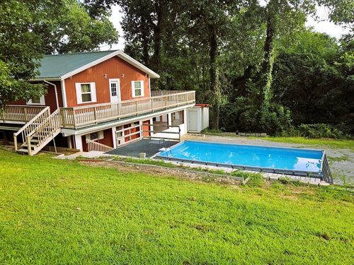 587 Pine Tree Dr, Pineville, MO, 64856-7136 | Card Image