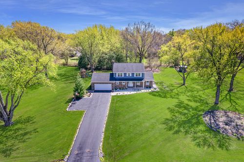 21329 W North Boschome Cir, Kildeer, IL, 60047-8613 | Card Image