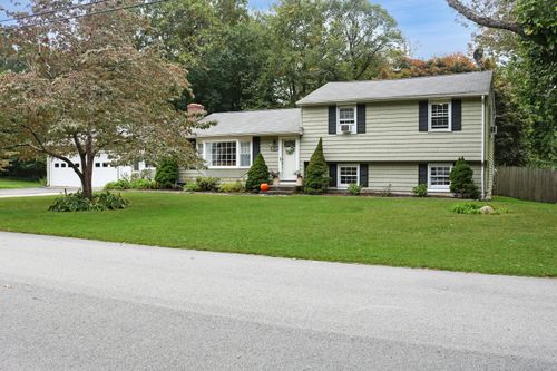 36 Pinecrest Road, North Stonington, CT, 06359 | Card Image