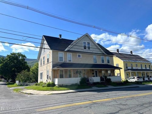 58-56 N Summer St, Adams, MA, 01220-1564 | Card Image