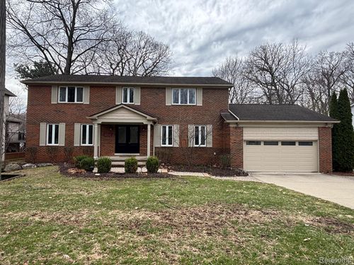 2695 Homewood Dr, Troy, MI, 48098-2384 | Card Image