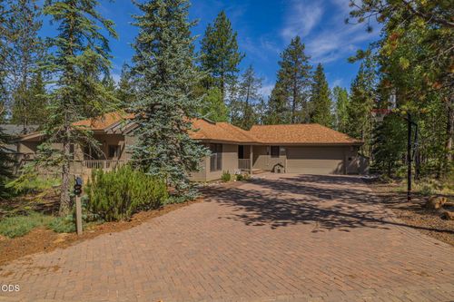 8-57627 Cultus Ln, Sunriver, OR, 97707-3022 | Card Image