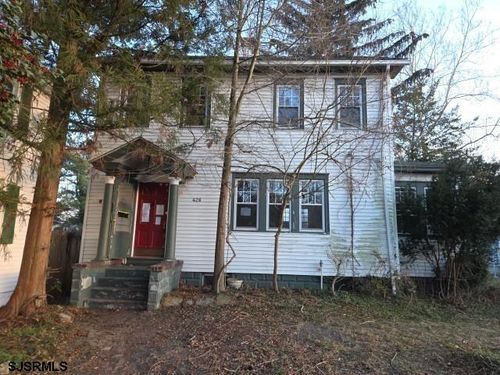 426 Philadelphia Ave, Egg Harbor City, NJ, 08215-1446 | Card Image