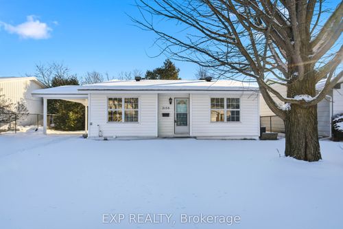 2158 Fillmore Cres, Gloucester, ON, K1J6A4 | Card Image