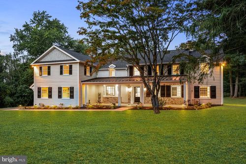 709 Newtown Rd, BERWYN, PA, 19312-2020 | Card Image