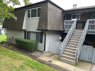 29 - 29 Feller Drive, Condo with 2 bedrooms, 1 bathrooms and 2 parking in Central Islip NY | Image 1