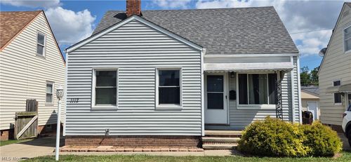 1112 Clearview Ave, Parma, OH, 44134-3206 | Card Image