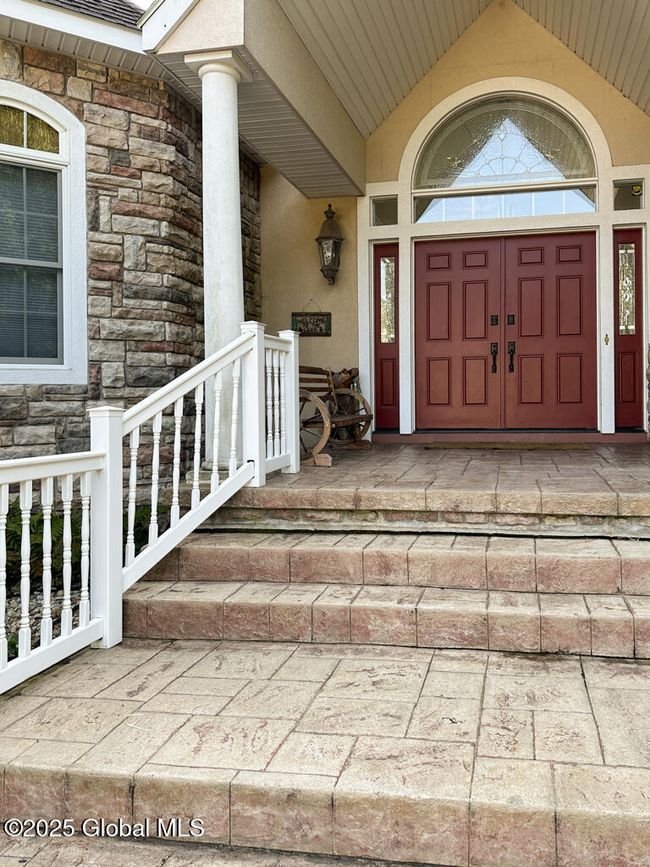 Come on in! | Image 16