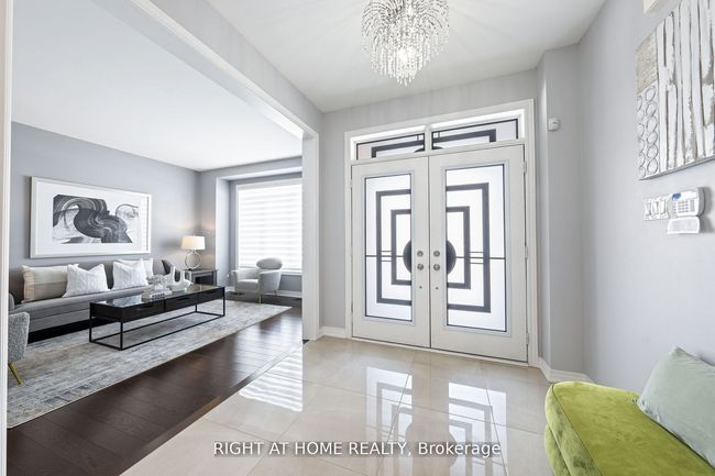 1655 Emberton Way, House other with 5 bedrooms, 4 bathrooms and 2 parking in Innisfil ON | Image 4