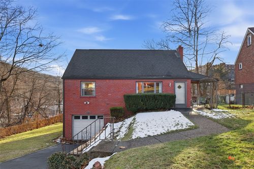 2503 Poinsettia Dr, White Oak, PA, 15131-1927 | Card Image