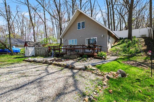 245 Flint Haven Dr, Coldwater, MI, 49036-8702 | Card Image