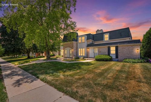 2005 Chateau Court, Grafton, WI, 53024 | Card Image