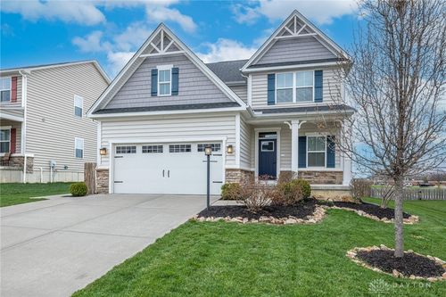 2758 Riverstone Dr, Xenia, OH, 45385-7556 | Card Image
