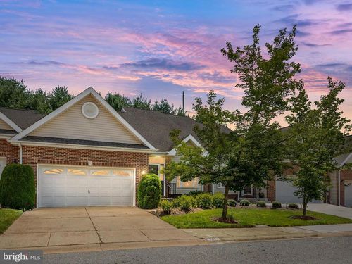 121 Croom Mills Dr, HOCKESSIN, DE, 19707-8921 | Card Image