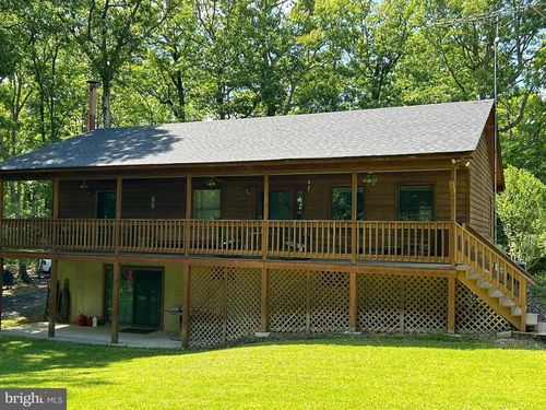 830 Western Ln, FRONT ROYAL, VA, 22630-7544 | Card Image