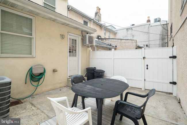 110 Roxborough Ave, Townhouse with 3 bedrooms, 2 bathrooms and null parking in PHILADELPHIA PA | Image 23