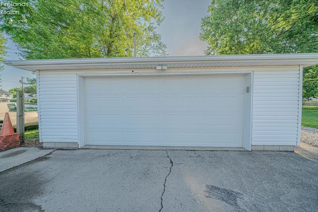 515 Jackson St, House other with 3 bedrooms, 2 bathrooms and 2 parking in Tiffin OH | Image 24