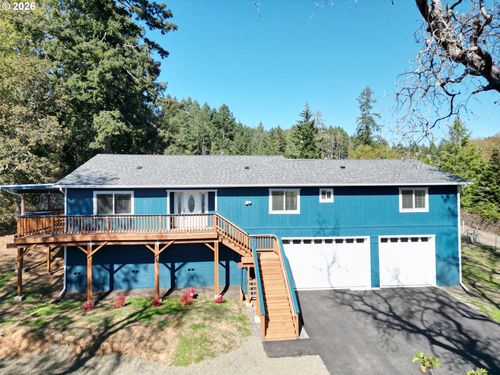 575 Cedar St, Sutherlin, OR, 97479-9496 | Card Image