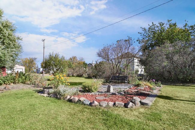 420 N Main St, House other with 3 bedrooms, 1 bathrooms and null parking in Hewitt MN | Image 47