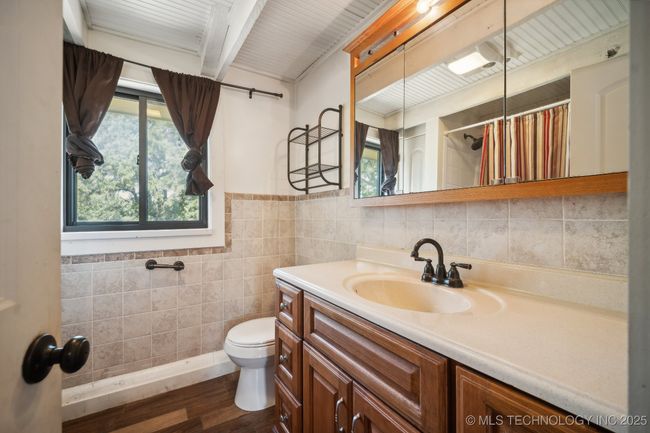 3201 214 Th St, House other with 3 bedrooms, 2 bathrooms and null parking in Haskell OK | Image 19