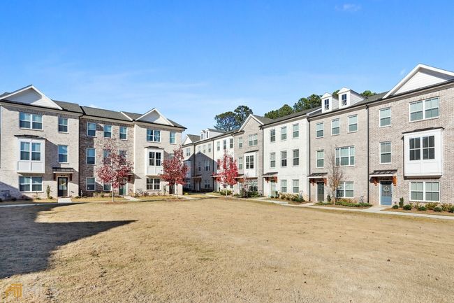 825 Angora Aly, Townhouse with 3 bedrooms, 4 bathrooms and null parking in Scottdale GA | Image 25