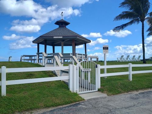 8-110-5505 N Ocean Blvd, Ocean Ridge, FL, 33435-7086 | Card Image