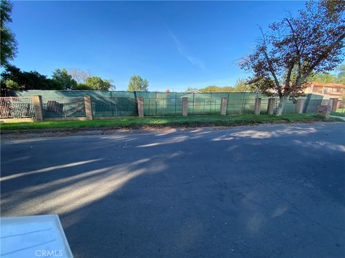 7631 Texhoma Ave, Northridge, CA, 91325-4534 | Card Image