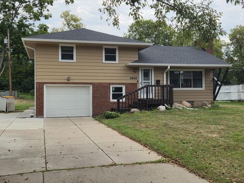 2800 Quebec Ave N, New Hope, MN, 55427-2813 | Card Image