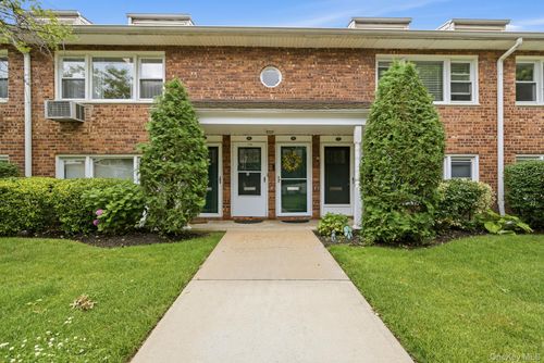 p3-1600 Grand Avenue, Hempstead, NY, 11510 | Card Image