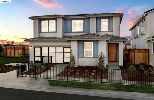 313 E Beatrice Ave, Mountain House, CA, 95391-8281 | Card Image