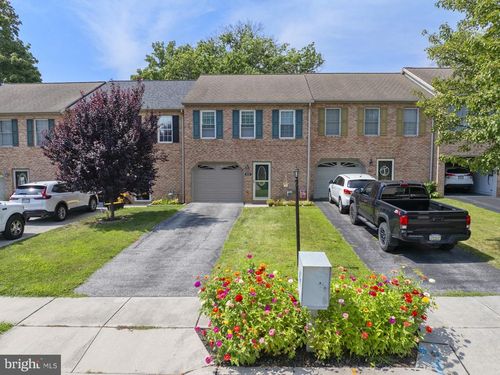659 Hartman Ave, HANOVER, PA, 17331-3710 | Card Image