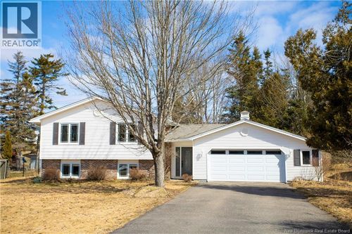 12 Melanie Dr, Quispamsis, NB, E2E1V9 | Card Image