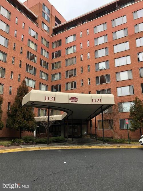 apt-714-1121 Arlington Blvd, ARLINGTON, VA, 22209-3227 | Card Image