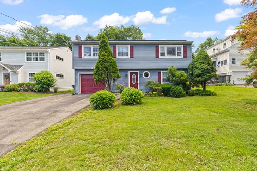 21 Gilbert Hill Road, Norwalk, CT, 06853 | Card Image